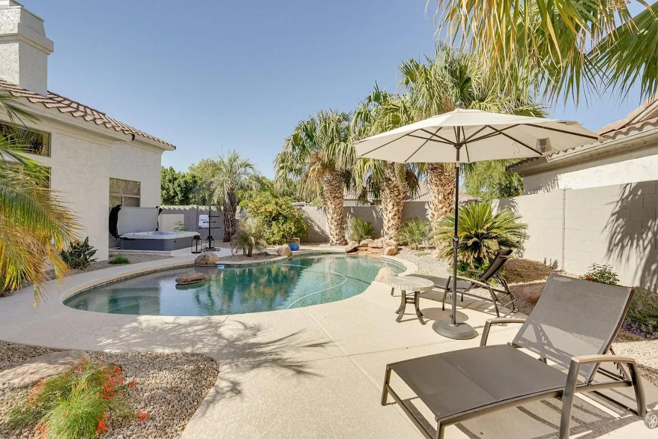 Luxe Scottsdale Retreat Pool, Hot Tub And More! contacts